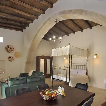 Luxury Traditional Agios Theodoros